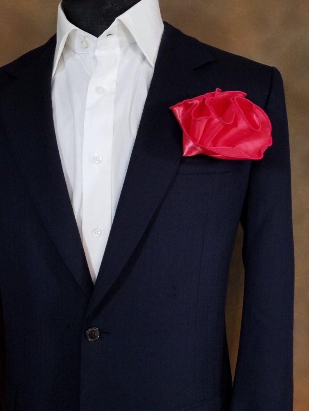 NEW Watermelon Pink Satin 2-in-1 Pouf Round Pocket Square